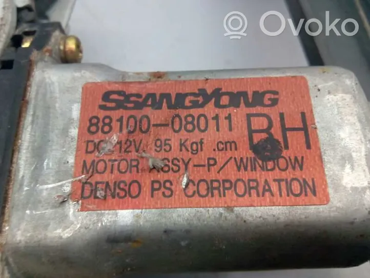 SsangYong Rexton Alzacristalli elettrico della portiera anteriore 8810008011