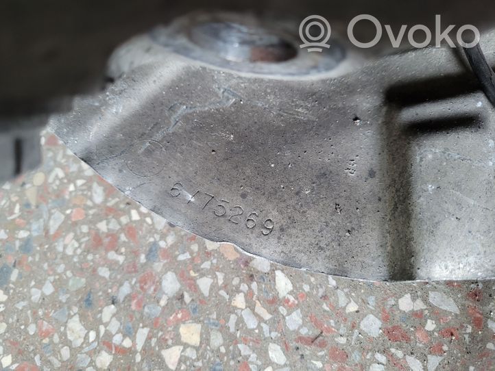 BMW 7 F01 F02 F03 F04 Fuso a snodo con mozzo ruota anteriore 6775269