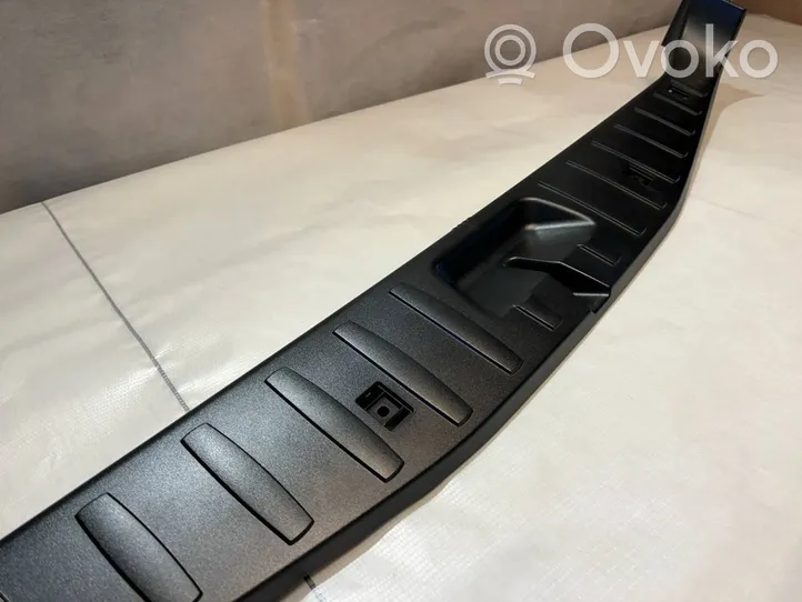 BMW X3 E83 Rivestimento di protezione sottoporta del bagagliaio/baule 7049045