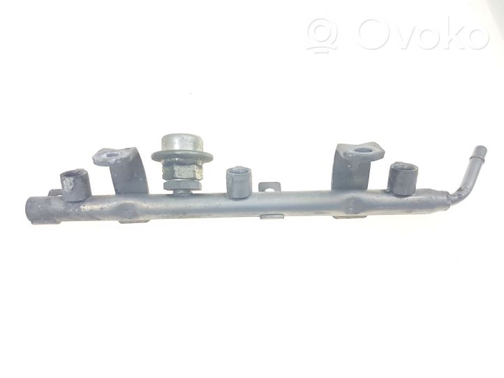 Subaru Legacy Tuyau de conduite principale de carburant 6919U