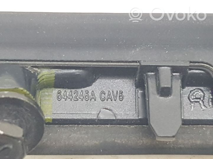 Ford Escape IV Moulures des vitres de la porte arrière 644245A