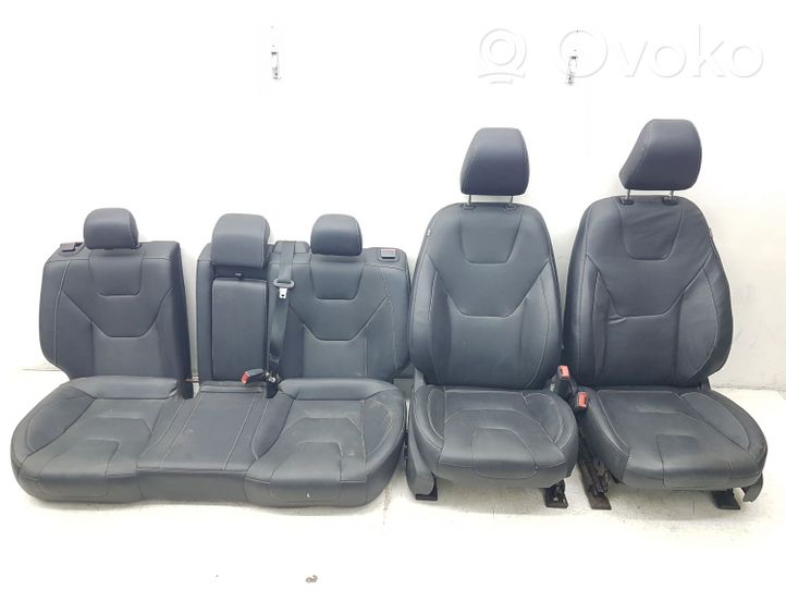 Ford Fusion II Set sedili 