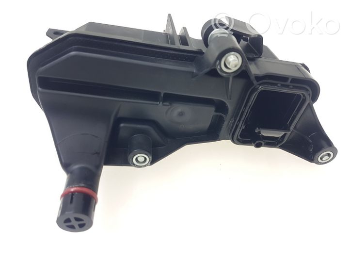 Ford Escape IV Separatore dello sfiato dell’olio HX7G6C757