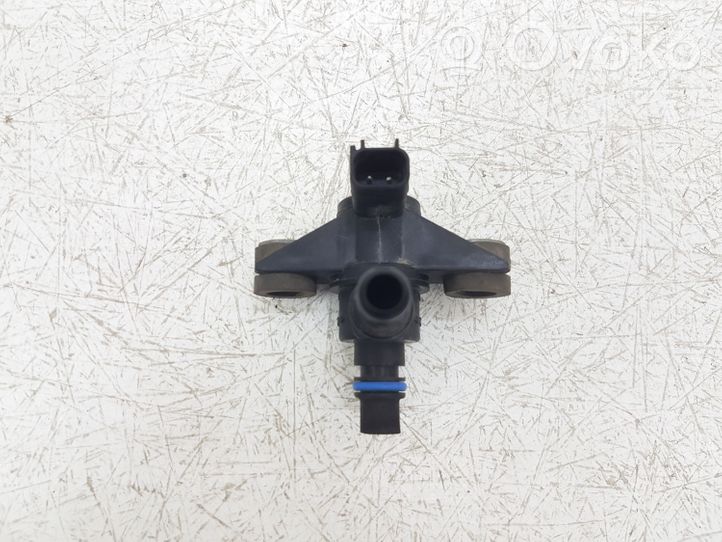 Ford Fusion II Vacuum valve AU5A9G866