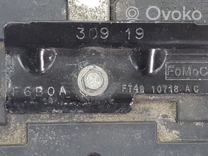 Ford Fusion II Boîte de batterie DG9310723
