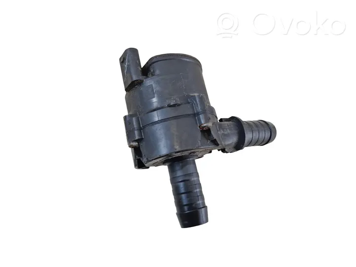 Ford Edge II Pompe à eau de liquide de refroidissement K2G318D473