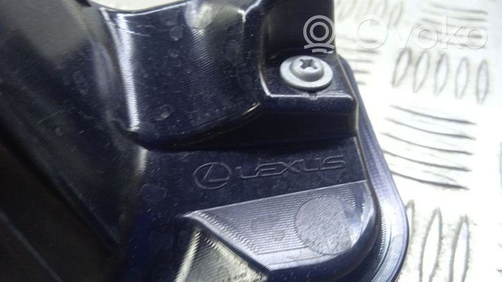 Lexus NX Lampy tylnej klapy bagażnika 