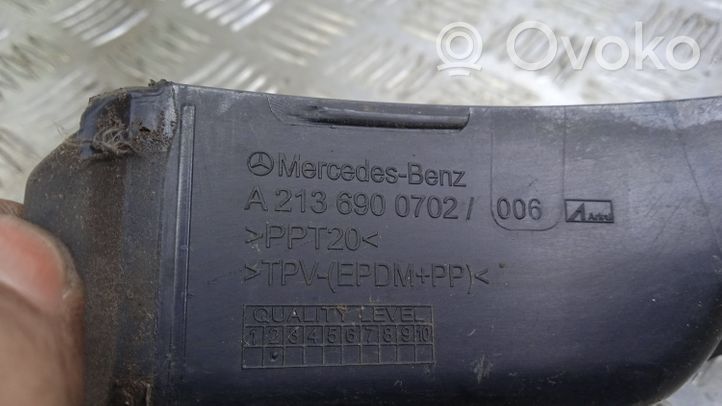 Mercedes-Benz E W213 Blende Rückleuchte Heckleuchte A2136900702