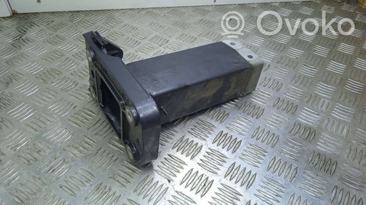 Audi TT TTS Mk2 Support de montage de pare-chocs avant 8J0806109D