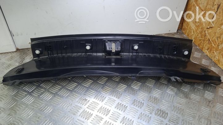 Mercedes-Benz C AMG W204 Rivestimento di protezione sottoporta del bagagliaio/baule A2046900825