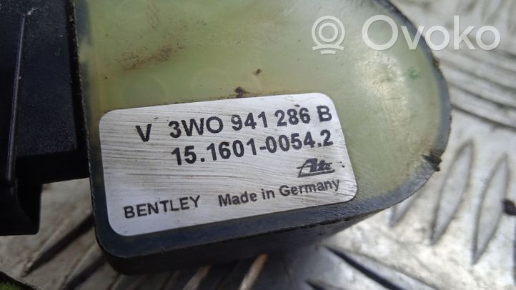 Bentley Continental Priekinės pakabos aukščio daviklis 3W0941286B