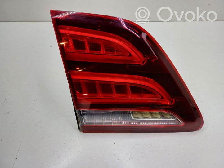 Mercedes-Benz GLE (W166 - C292) Luci posteriori del portellone del bagagliaio A1669066101