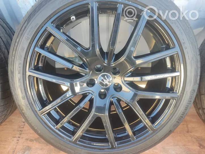 Maserati Levante R21 alloy rim 670163569