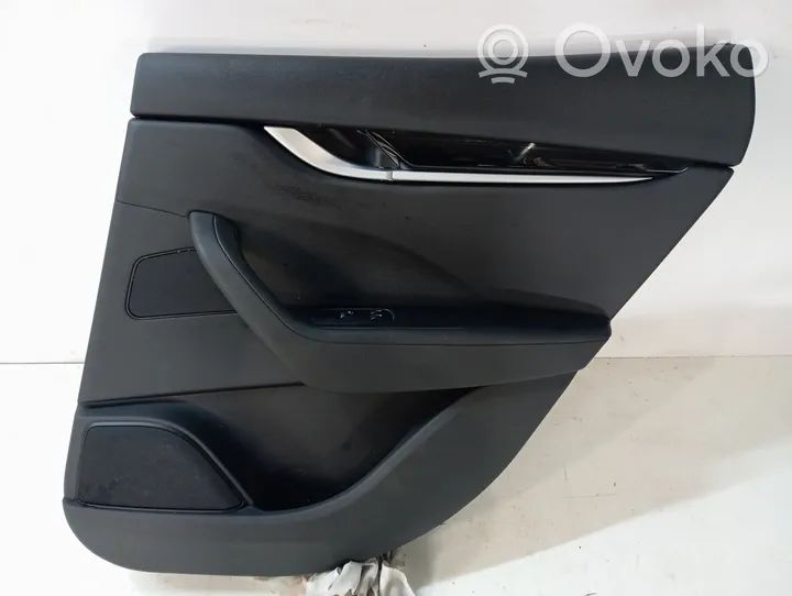 Maserati Levante Rivestimento del pannello della portiera posteriore 3077621