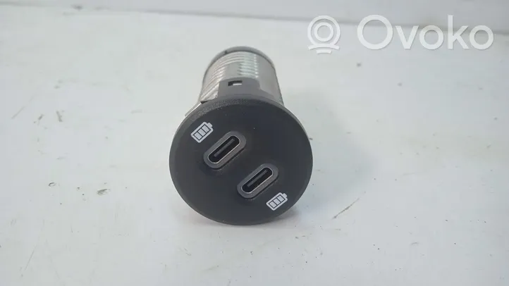 Porsche Macan Connettore plug in USB 95B035252H