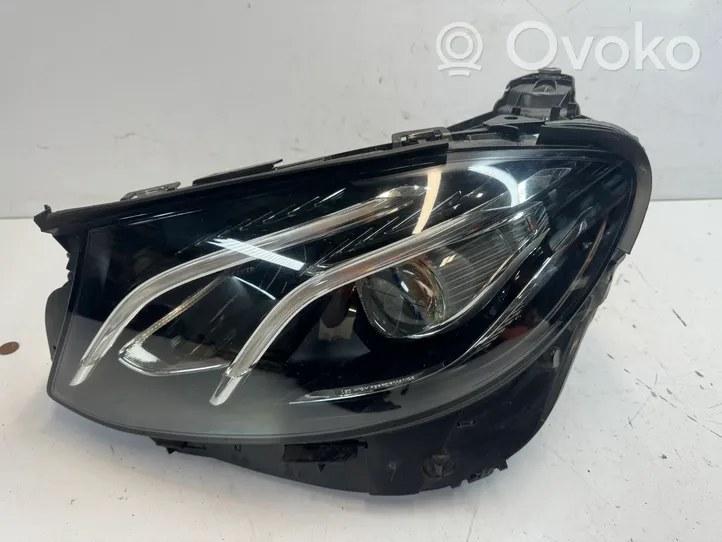 Mercedes-Benz E W213 Phare frontale A2139064104