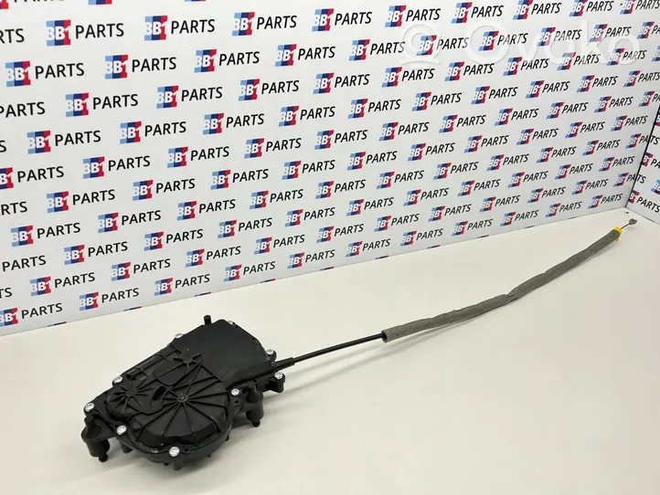 BMW 5 G30 G31 Motore per chiusura ammortizzata della porta anteriore 7411760