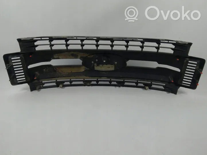 Ford F250 Grille calandre supérieure de pare-chocs avant HC3B8A164AL