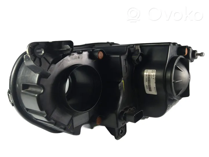 Dodge Challenger Lampa przednia 68174064AE