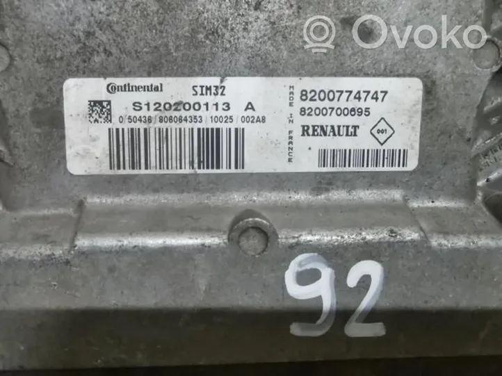 Renault Twingo II Centralina/modulo motore ECU 8200774747