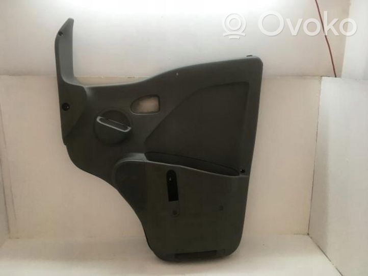 Renault Master II Rivestimento del pannello della portiera anteriore 8200206661