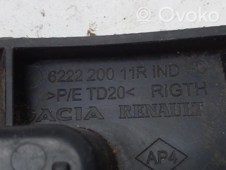 Dacia Duster Support de montage de pare-chocs avant 622220011R
