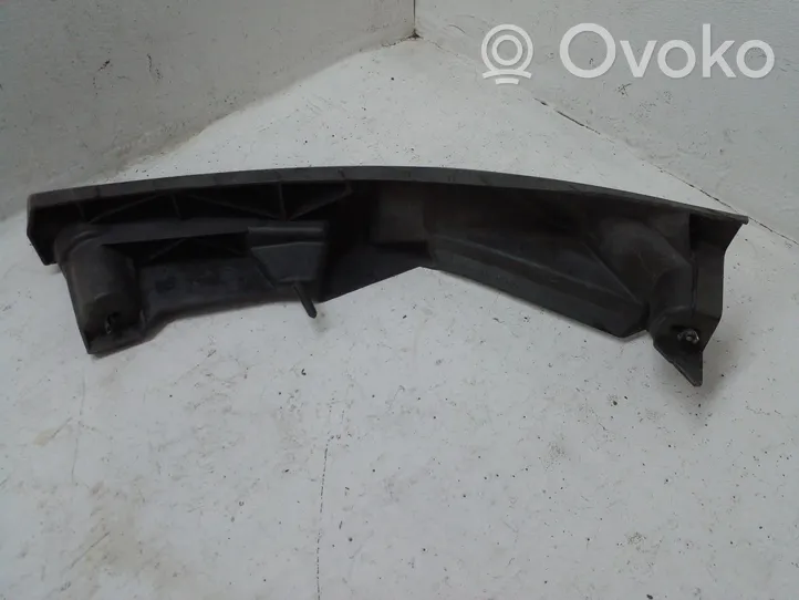 Renault Laguna III Support de pare-chocs arrière 8200289846