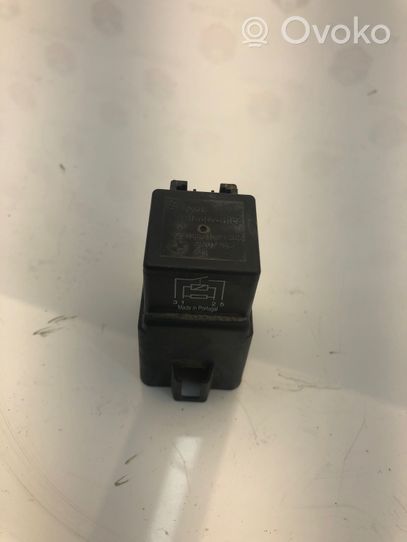 BMW 3 F30 F35 F31 Other relay 9207913