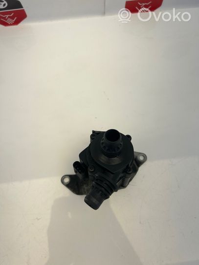 BMW 5 GT F07 Pompe à eau de liquide de refroidissement 8512235