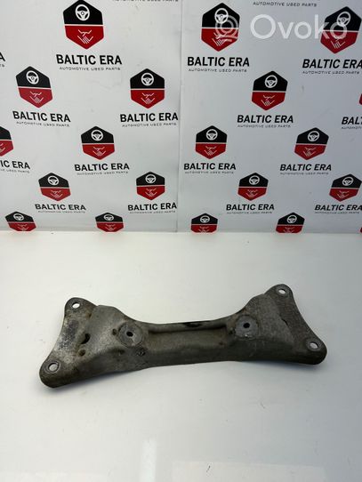 BMW 4 F32 F33 Supporto di montaggio scatola del cambio 6796603