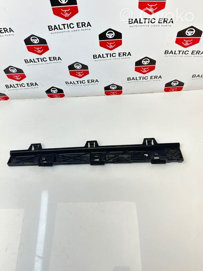 BMW 4 F32 F33 Listello di supporto del sottoporta 15857711