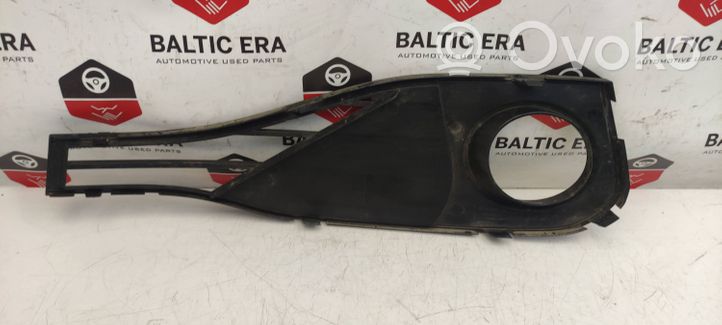 BMW 4 F32 F33 Pretmiglas luktura dekoratīvais režģis 7294684