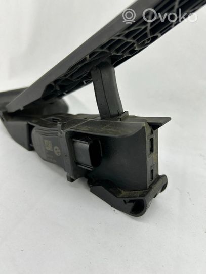 BMW 3 F30 F35 F31 Accelerator throttle pedal 6853176