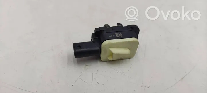 BMW 4 F32 F33 Airbag deployment crash/impact sensor 9217711