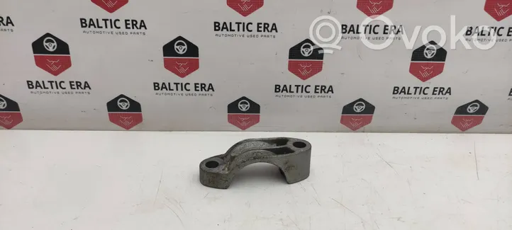 BMW 5 G30 G31 Supporto per boccola della barra antirollio, anteriore 6861474