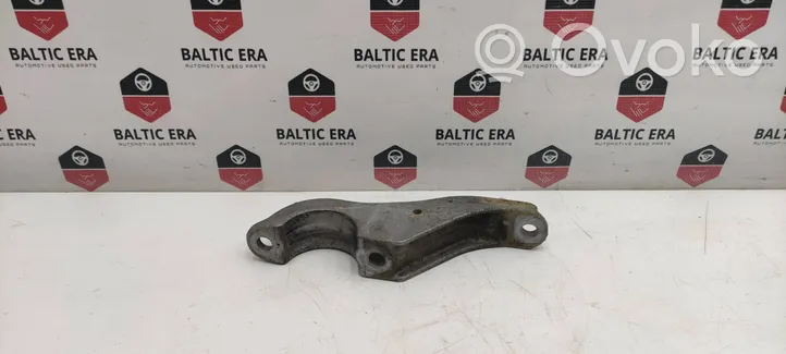 BMW 5 G30 G31 Supporto per boccola della barra antirollio, anteriore 6861476