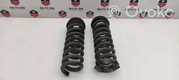 BMW M4 F82 F83 Rear coil spring 