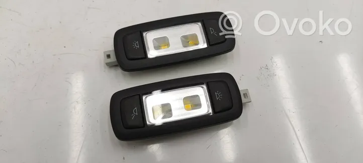 BMW 5 G30 G31 Illuminazione sedili anteriori 43939089207