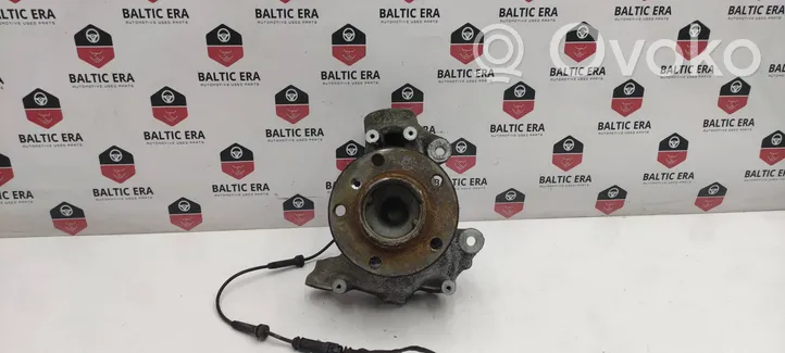 BMW 3 GT F34 Front wheel hub 6798259