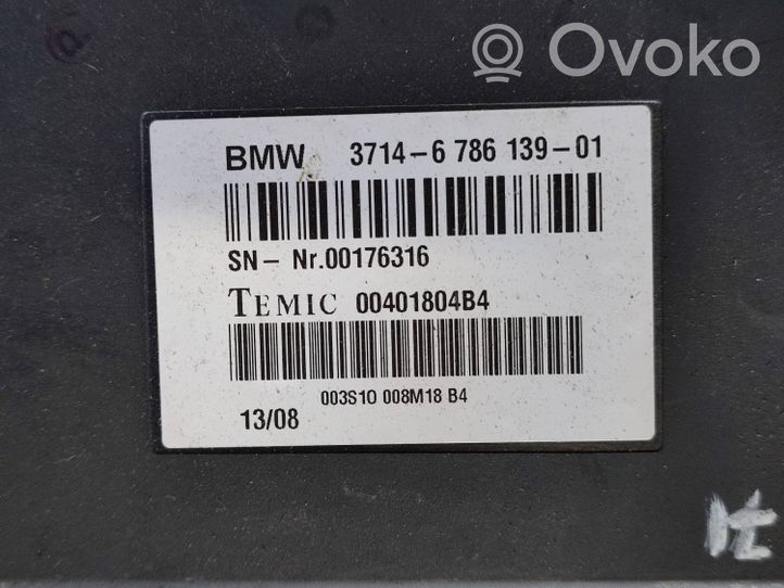 BMW X6 E71 Sterownik / Moduł zawieszenia pneumatycznego 6786139