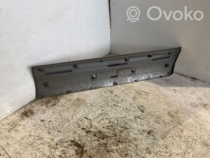 Subaru Forester SG Altro elemento di rivestimento della portiera anteriore 