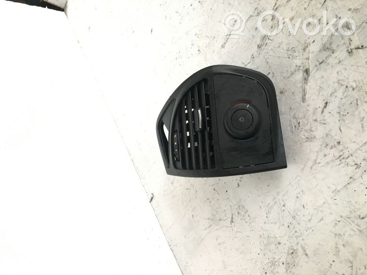 Citroen C4 I Picasso Moldura protectora de la rejilla de ventilación lateral del panel 