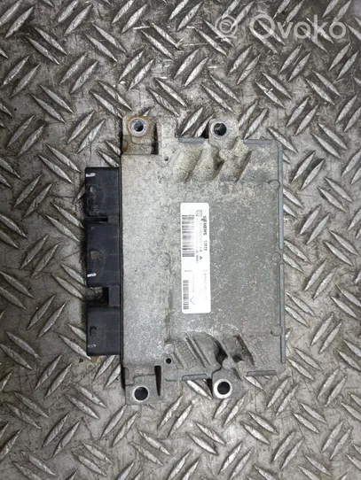 Renault Modus Calculateur moteur ECU S120202114