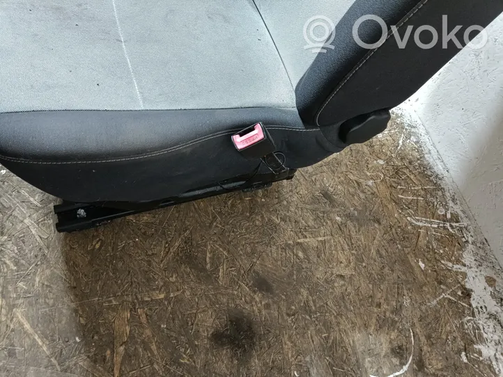 Renault Modus Front driver seat 