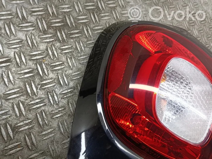 Smart ForFour II W453 Feux arrière / postérieurs 