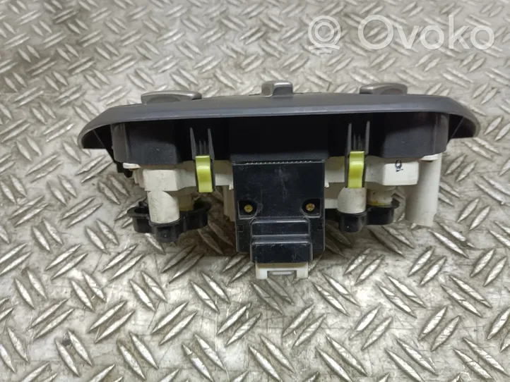 Toyota RAV 4 (XA20) Panel klimatyzacji 5590042140