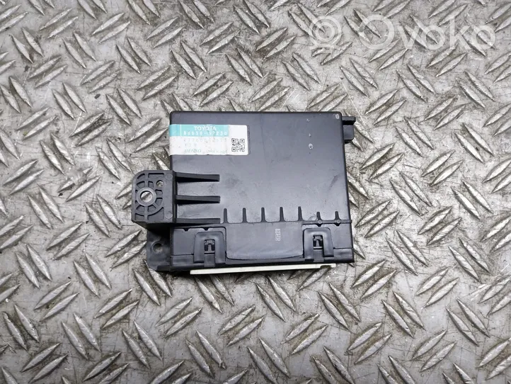 Toyota RAV 4 (XA30) Module confort 8865042230