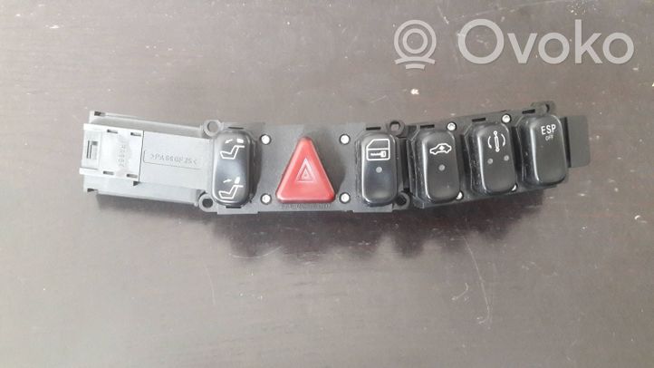 Mercedes-Benz S W220 Botón interruptor de luz de peligro 2208214658