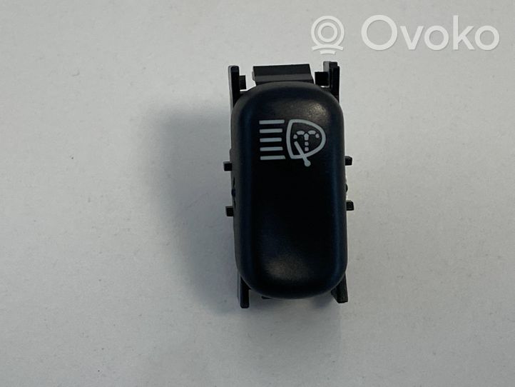 Mercedes-Benz E W210 Bouton lave-phares 2108202210