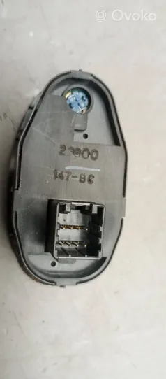 Jaguar S-Type Hazard light switch 147BC